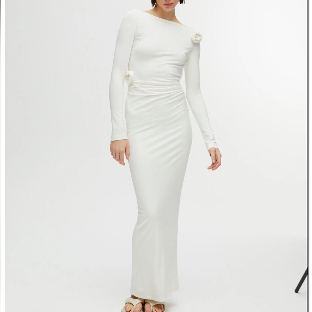 NWT Nocturne white long dress with open back and boat neck